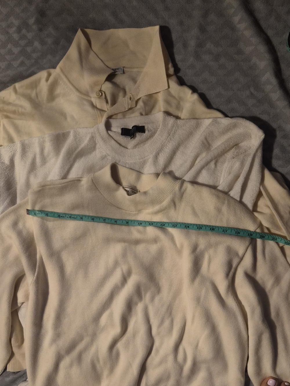 3 pack light colors Man Knit Sweater